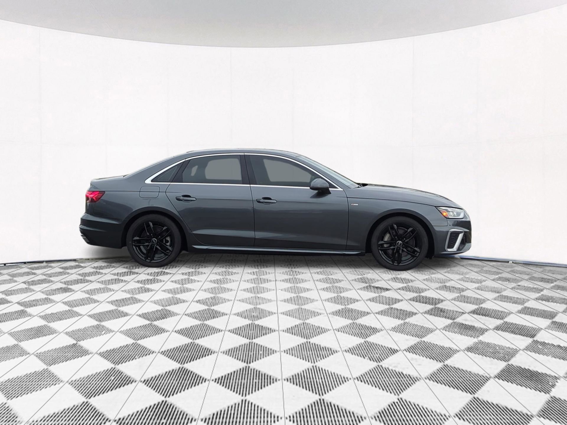 Used 2024 Audi A4 2.0T Premium Plus image 10