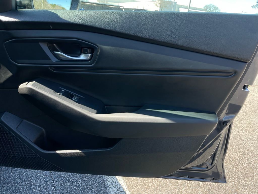 Certified 2025 Honda Accord SE image 29