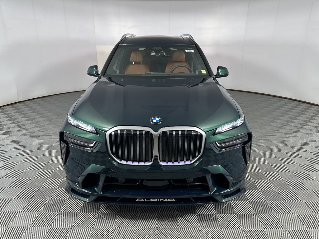New 2026 BMW ALPINA XB7 image 2