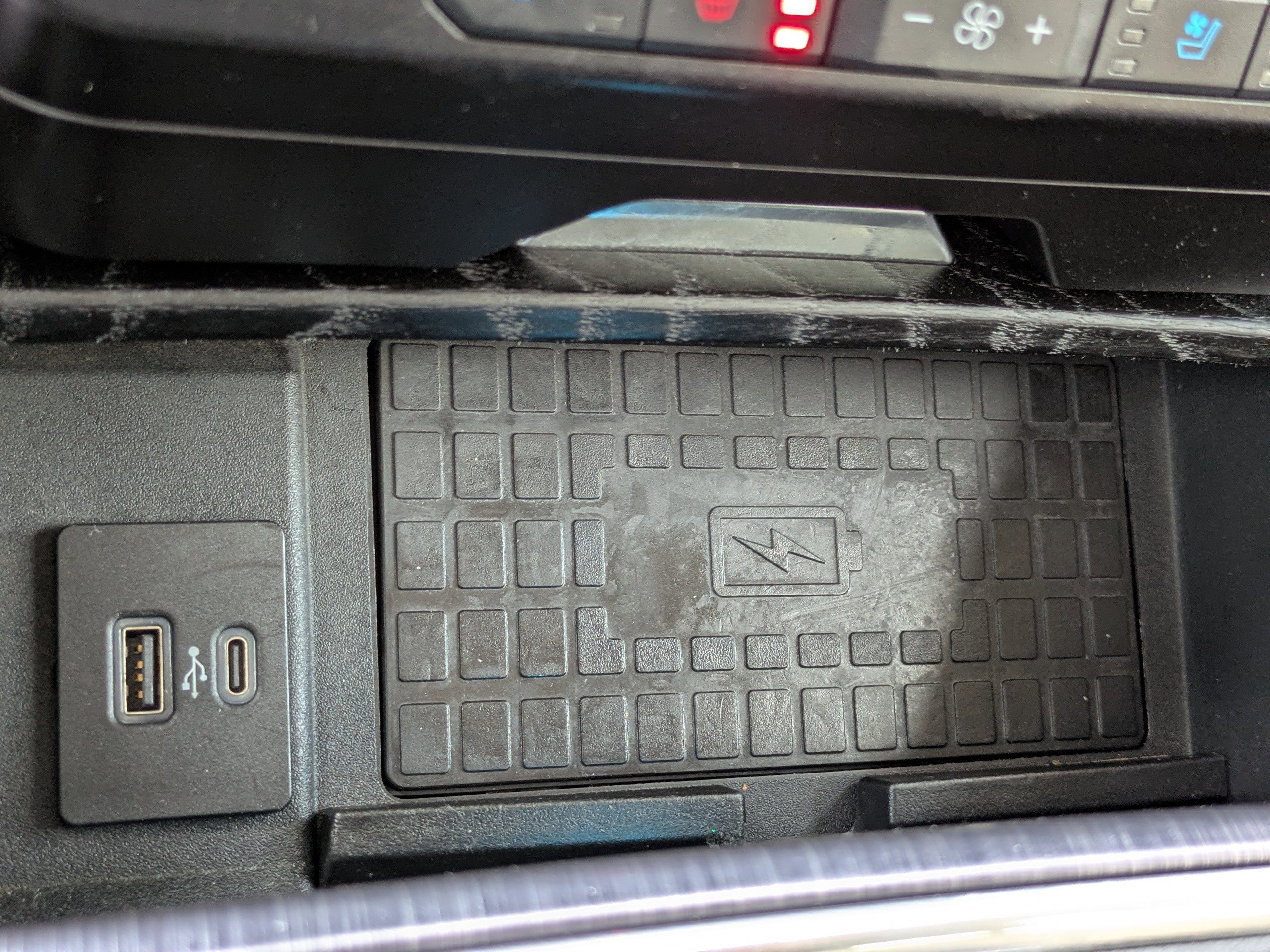 Used 2021 Ford F450 Limited w/ FX4 Off-Road Package image 30