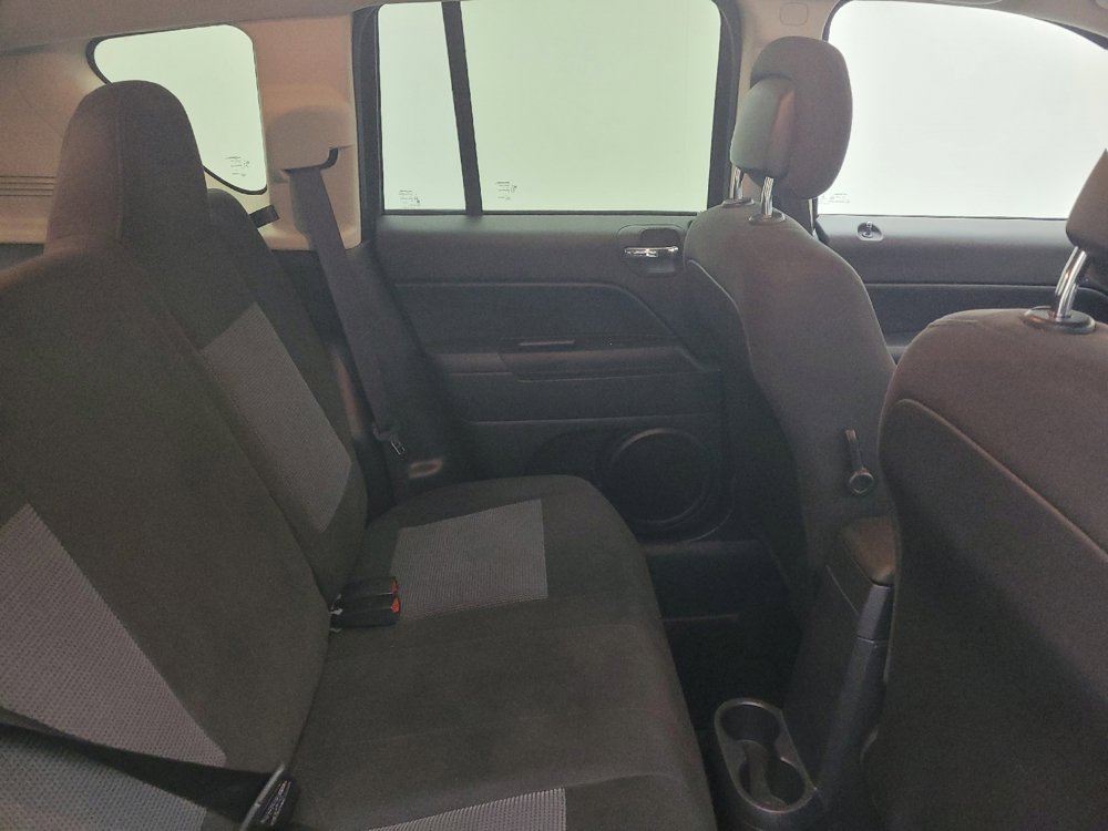 Used 2016 Jeep Compass Sport w/ Power Value Group image 19