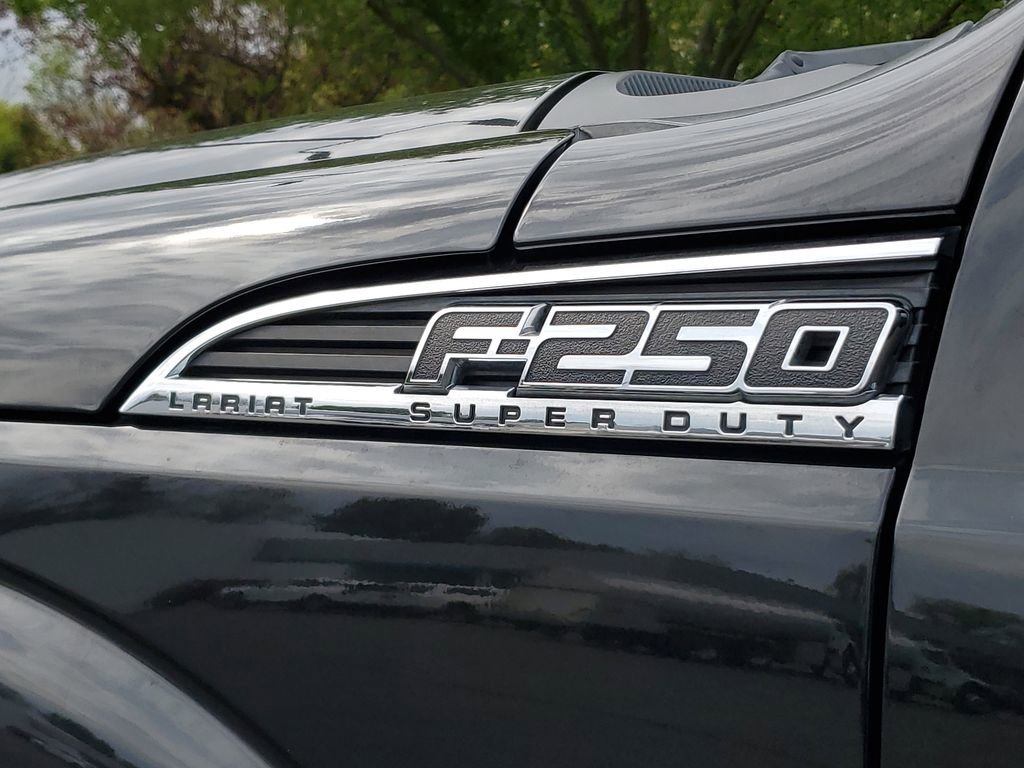 Used 2015 Ford F250 Lariat w/ Lariat Ultimate Package AWD/4WD image 7