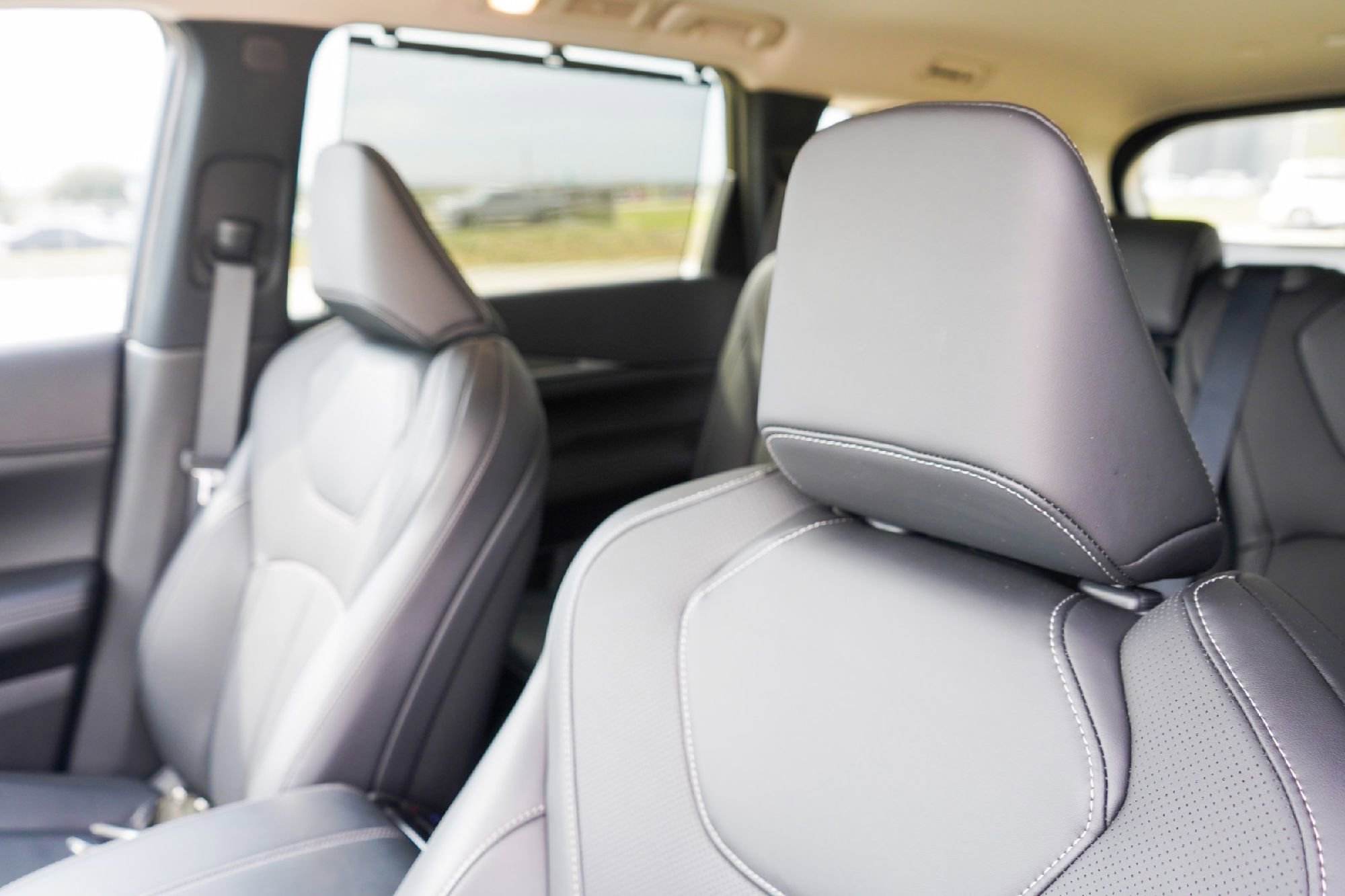 Certified 2026 INFINITI QX60 Luxe w/ Cargo Package image 9