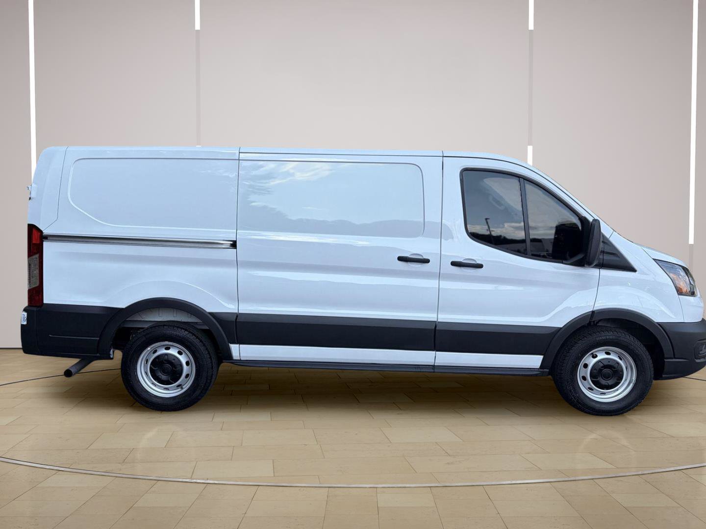Used 2025 Ford Transit 150 Low Roof w/ Load Area Protection Package RWD image 7