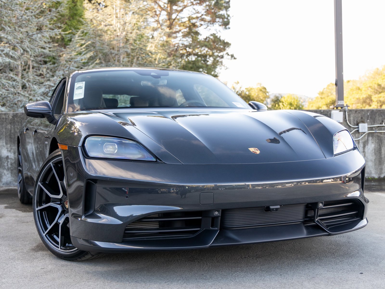 New 2026 Porsche Taycan image 9