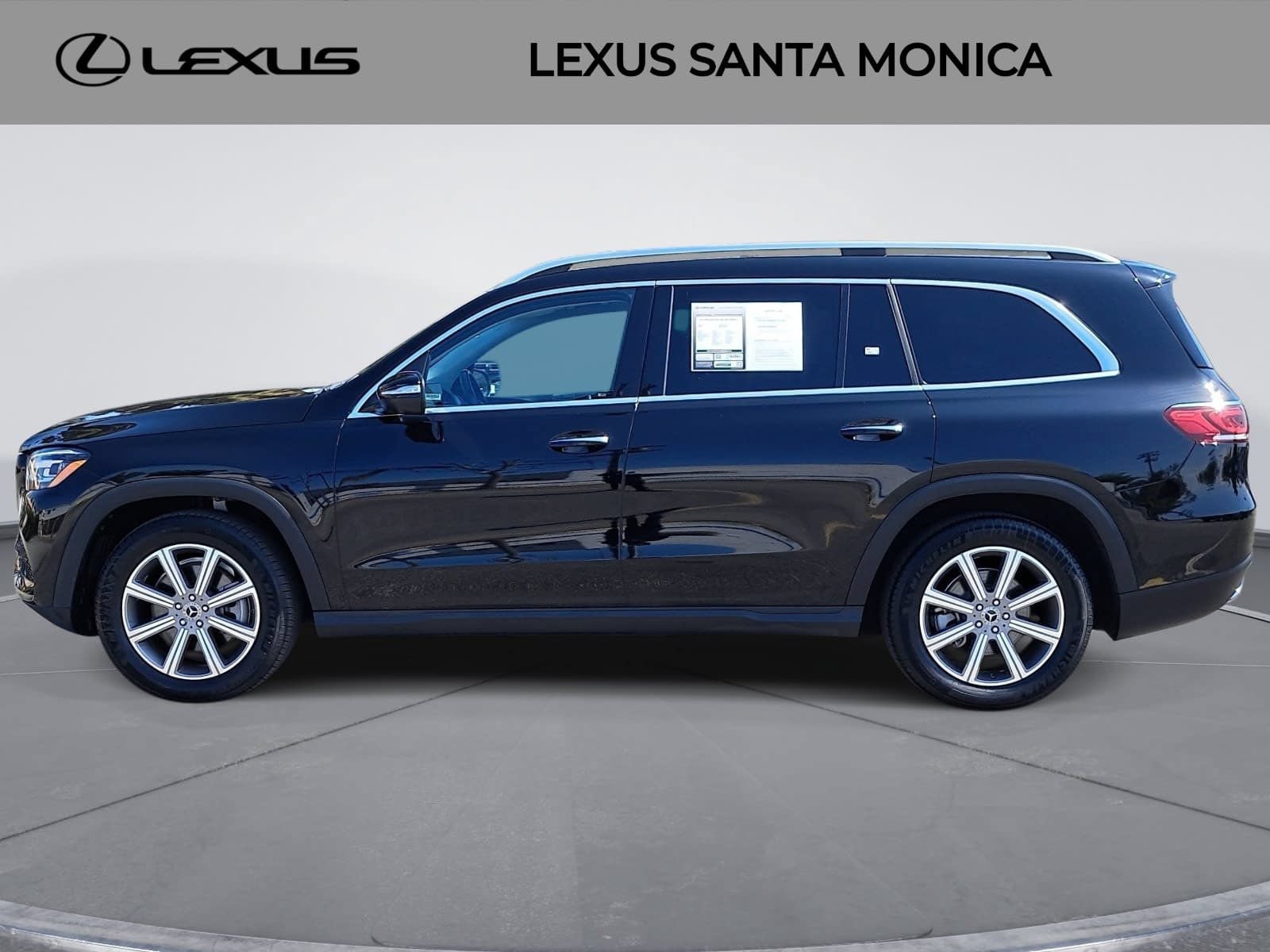 Used 2023 Mercedes-Benz GLS 450 4MATIC image 8