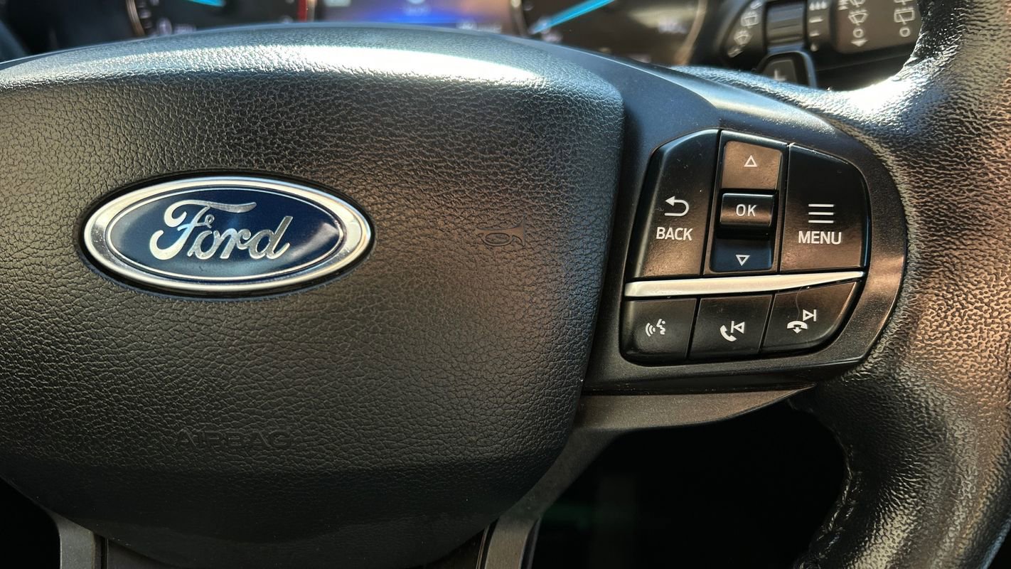 Used 2020 Ford Explorer XLT w/ Equipment Group 202A image 32