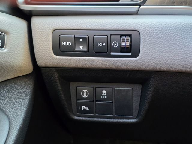 Used 2018 Honda Accord Touring image 38