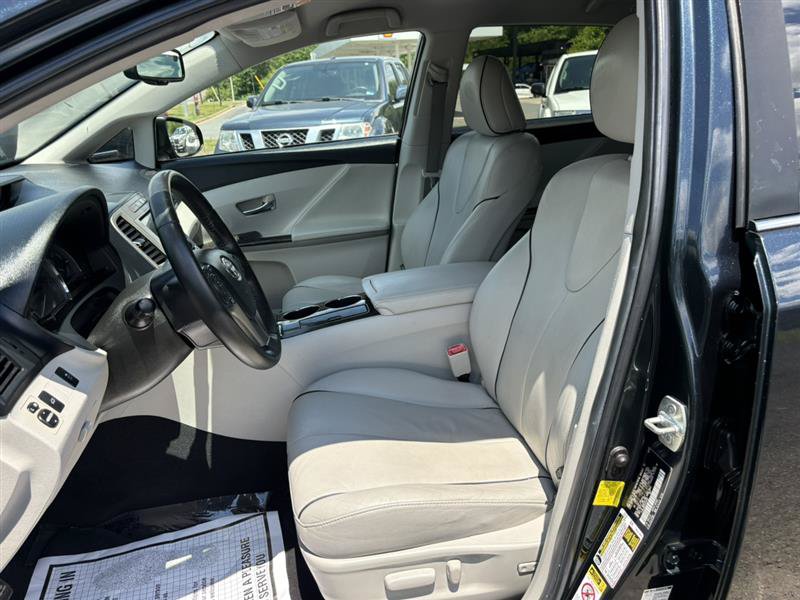 Used 2013 Toyota Venza XLE AWD/4WD image 7