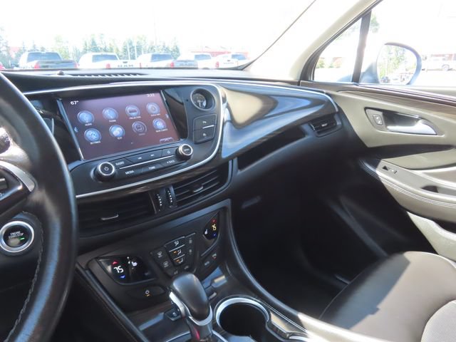 Used 2020 Buick Envision Essence AWD/4WD image 36