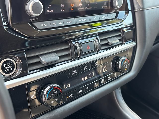 Used 2024 Nissan Pathfinder SV FWD image 24