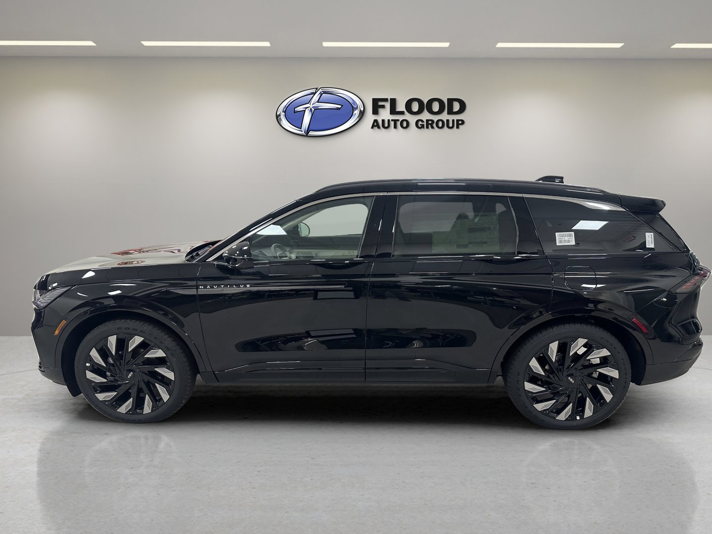 New 2026 Lincoln Nautilus Black Label w/ Jet Appearance Package image 4