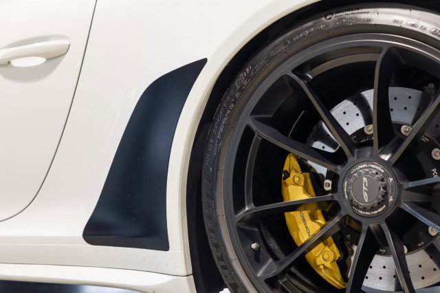 Used 2018 Porsche 911 GT3 RWD image 14