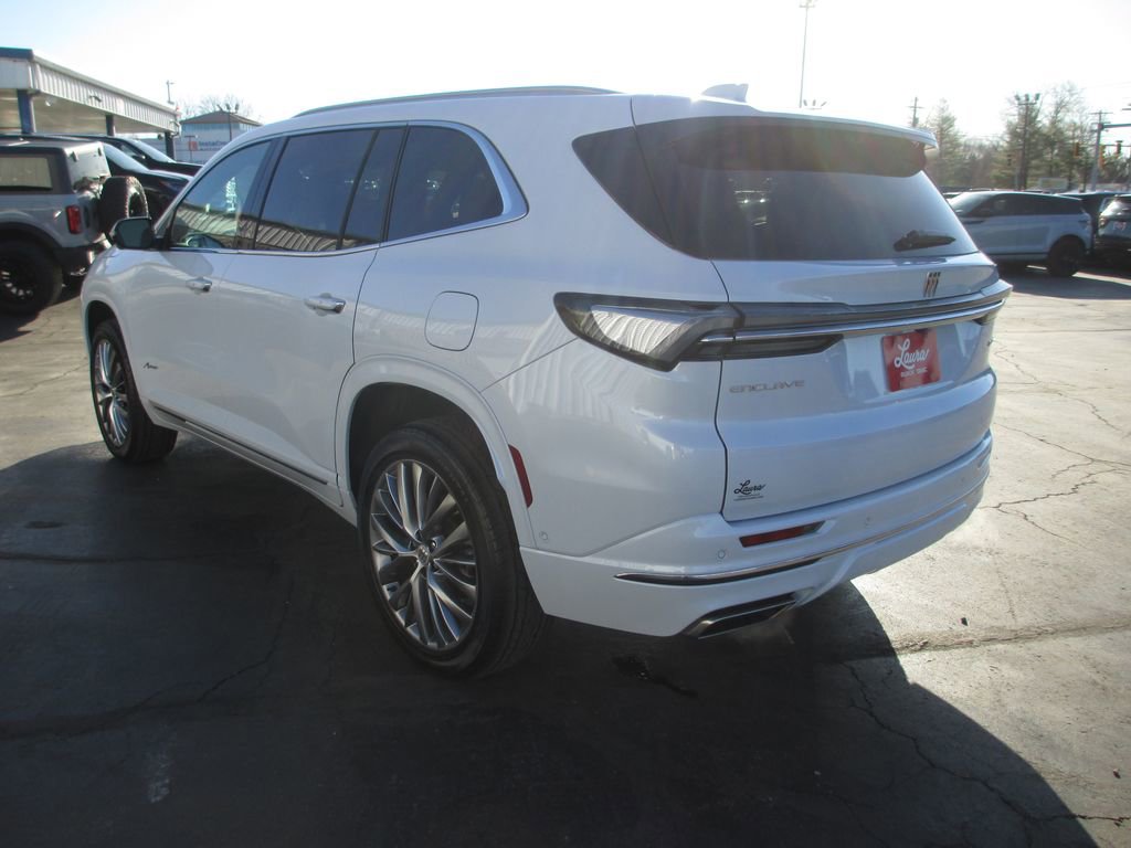 Used 2026 Buick Enclave Avenir w/ Super Cruise Package image 8