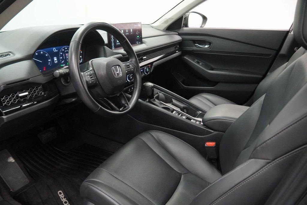 Used 2025 Honda Accord EX-L image 17