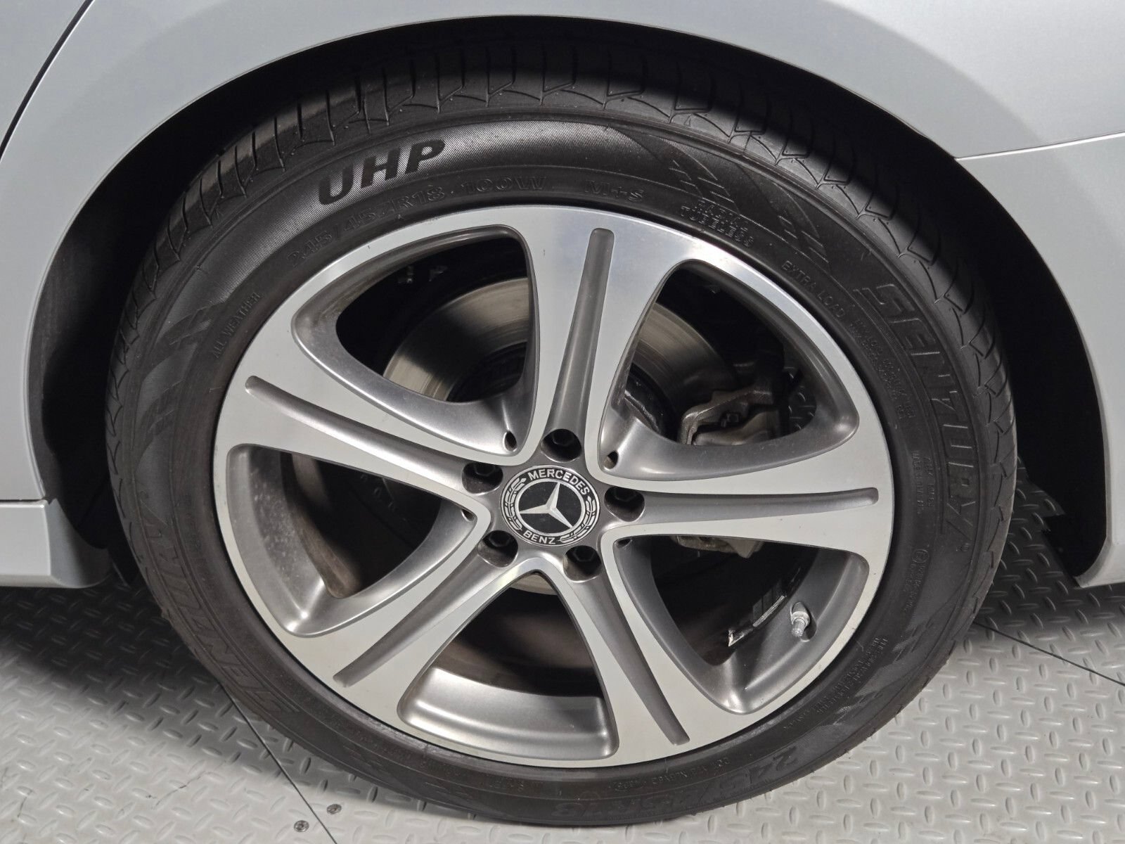 Used 2017 Mercedes-Benz E 300 image 10