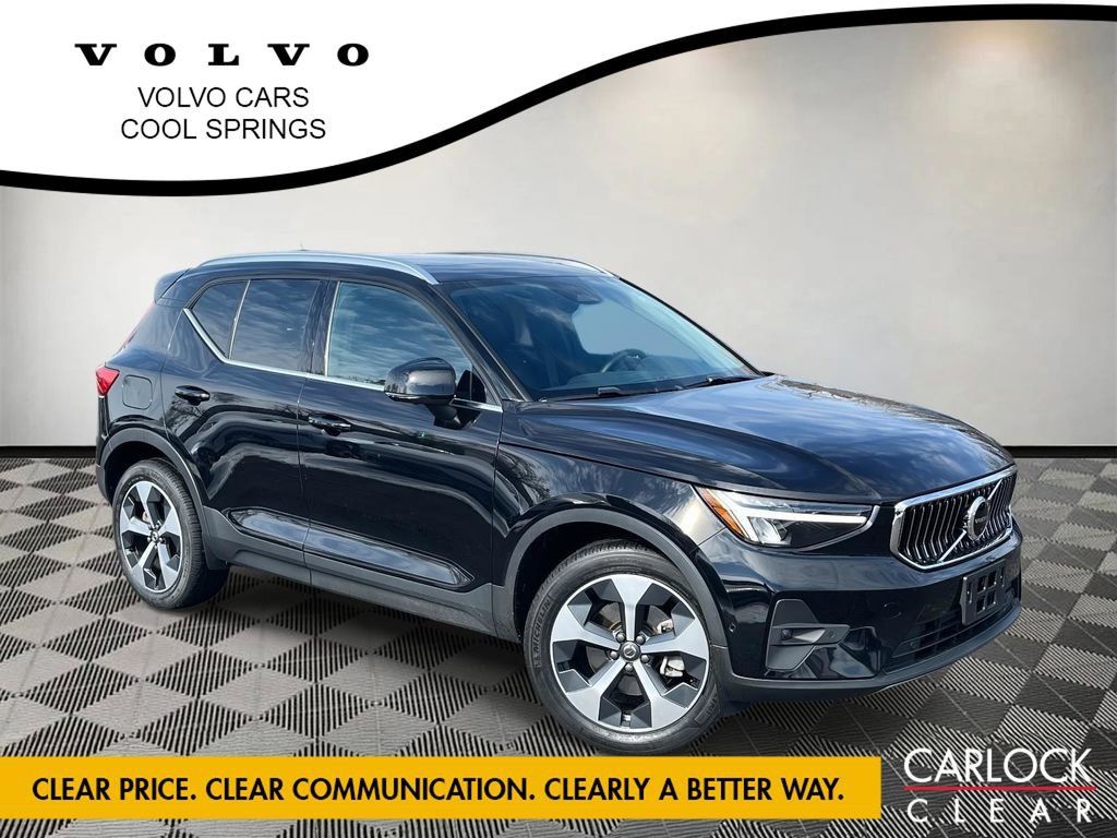 Used 2023 Volvo XC40 B5 Ultimate w/ Climate Package