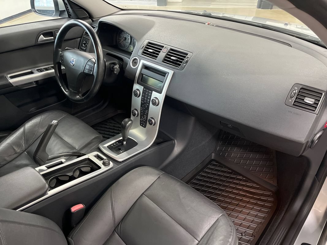 Used 2011 Volvo V50 T5 w/ Preferred Pkg FWD image 52