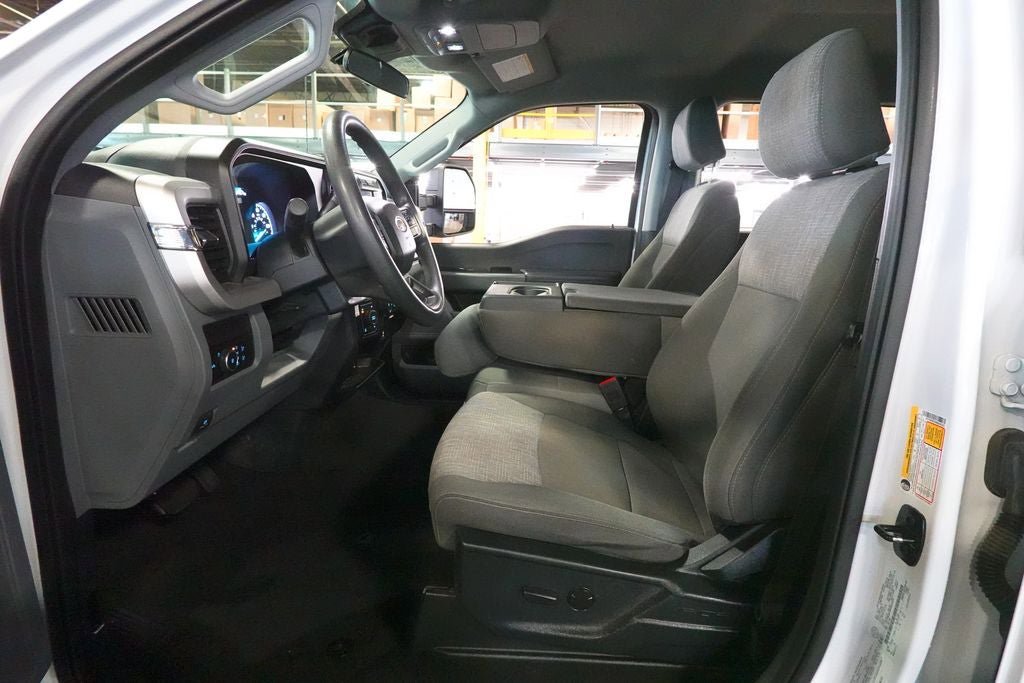 Used 2024 Ford F250 XLT AWD/4WD image 21