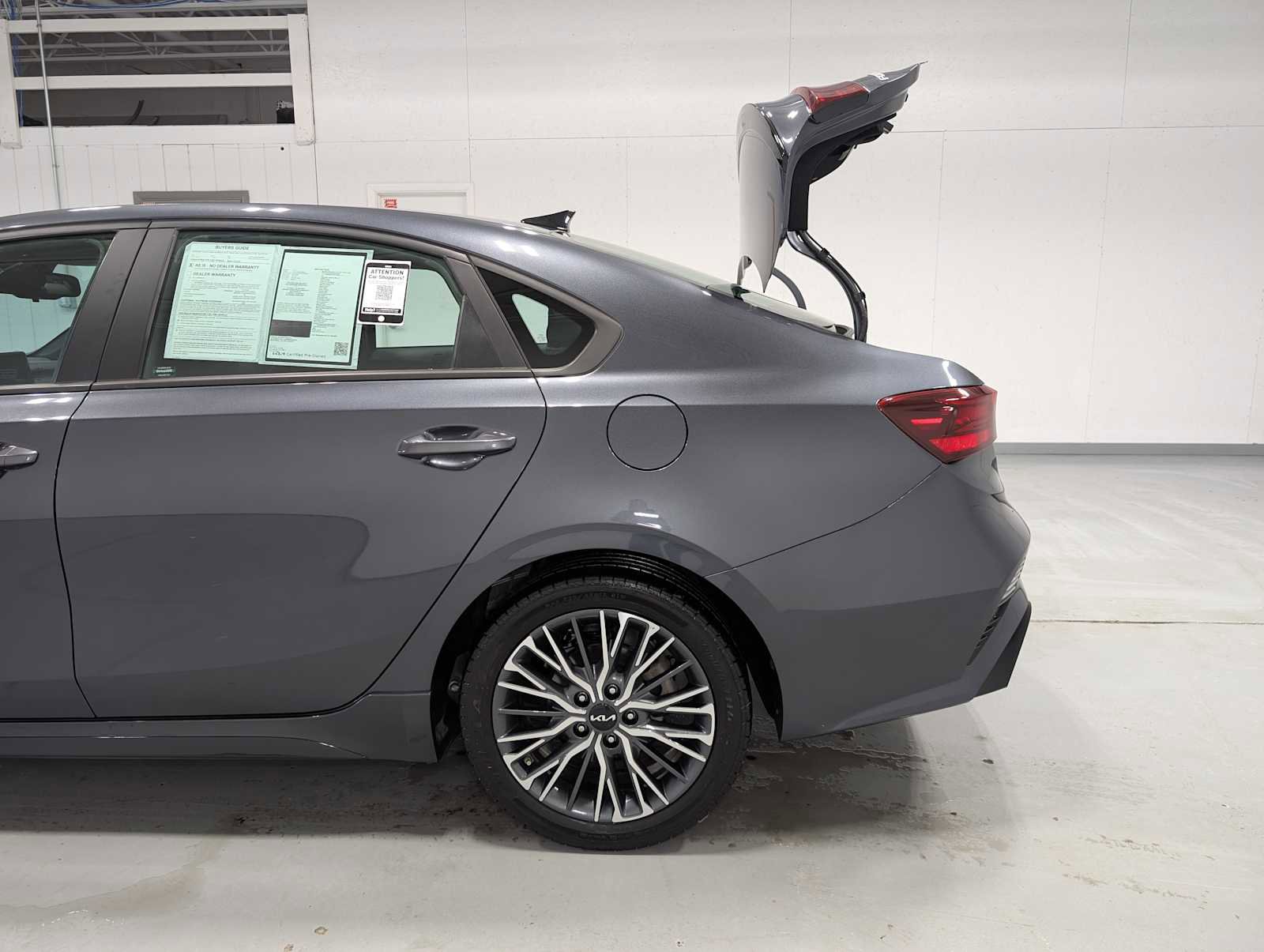 Certified 2023 Kia Forte GT-Line image 11