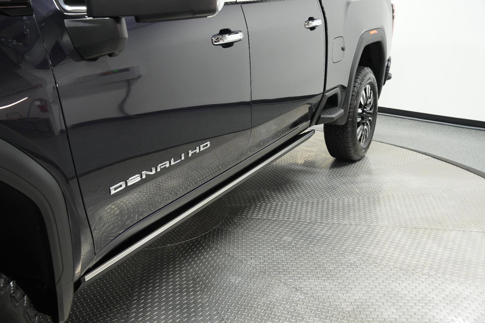 New 2026 GMC Sierra 2500 Denali Ultimate image 5