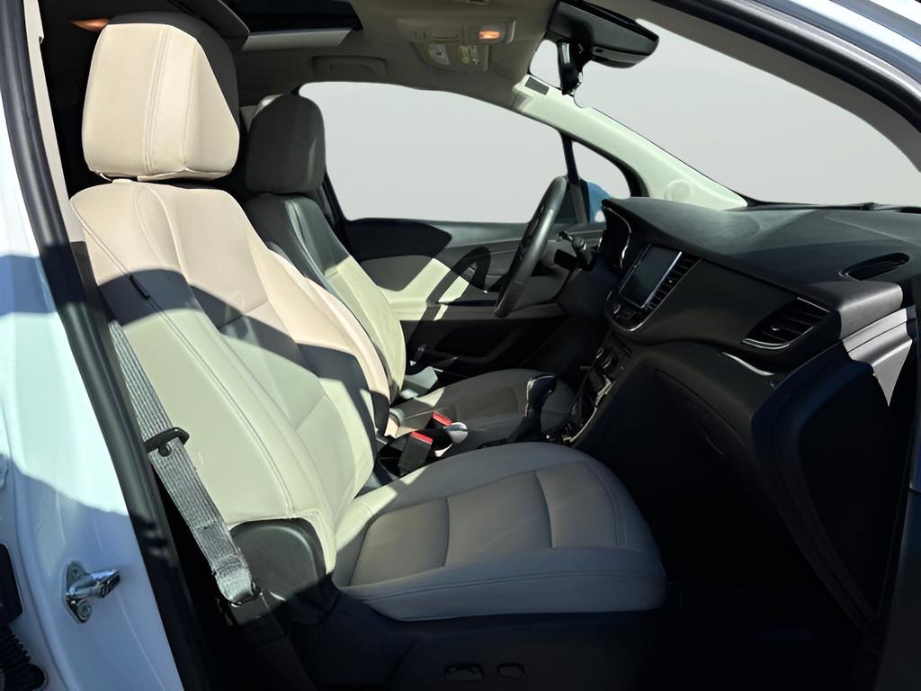 Used 2017 Buick Encore Premium w/ Experience Buick Package image 48