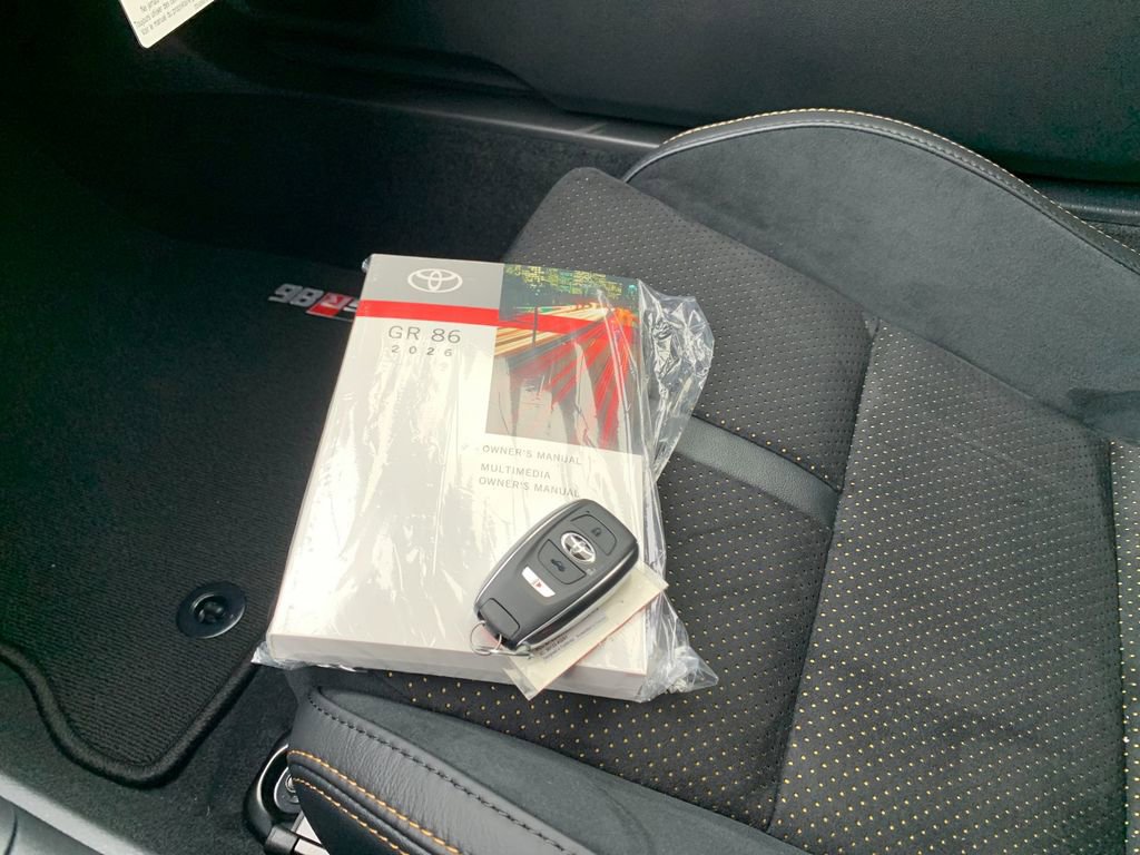 New 2026 Toyota GR86 YUZU Limited image 9