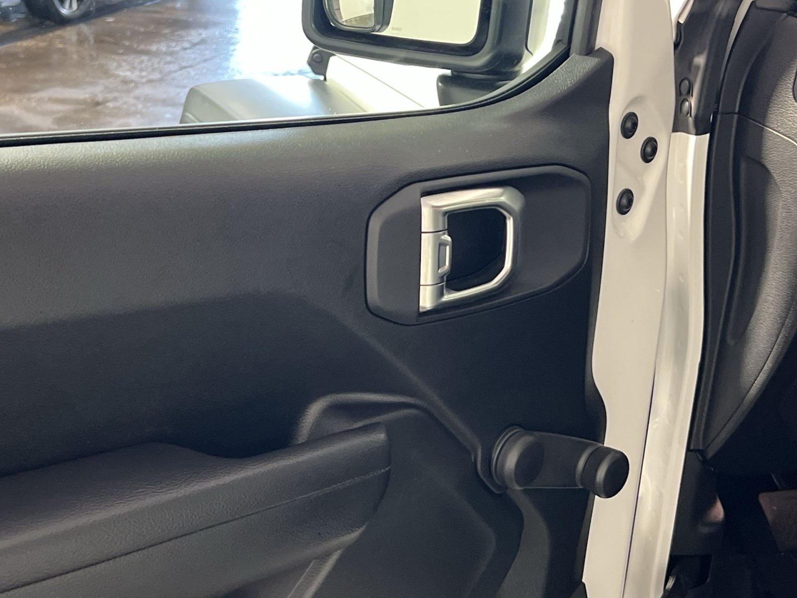 Used 2023 Jeep Wrangler Sport AWD/4WD image 15