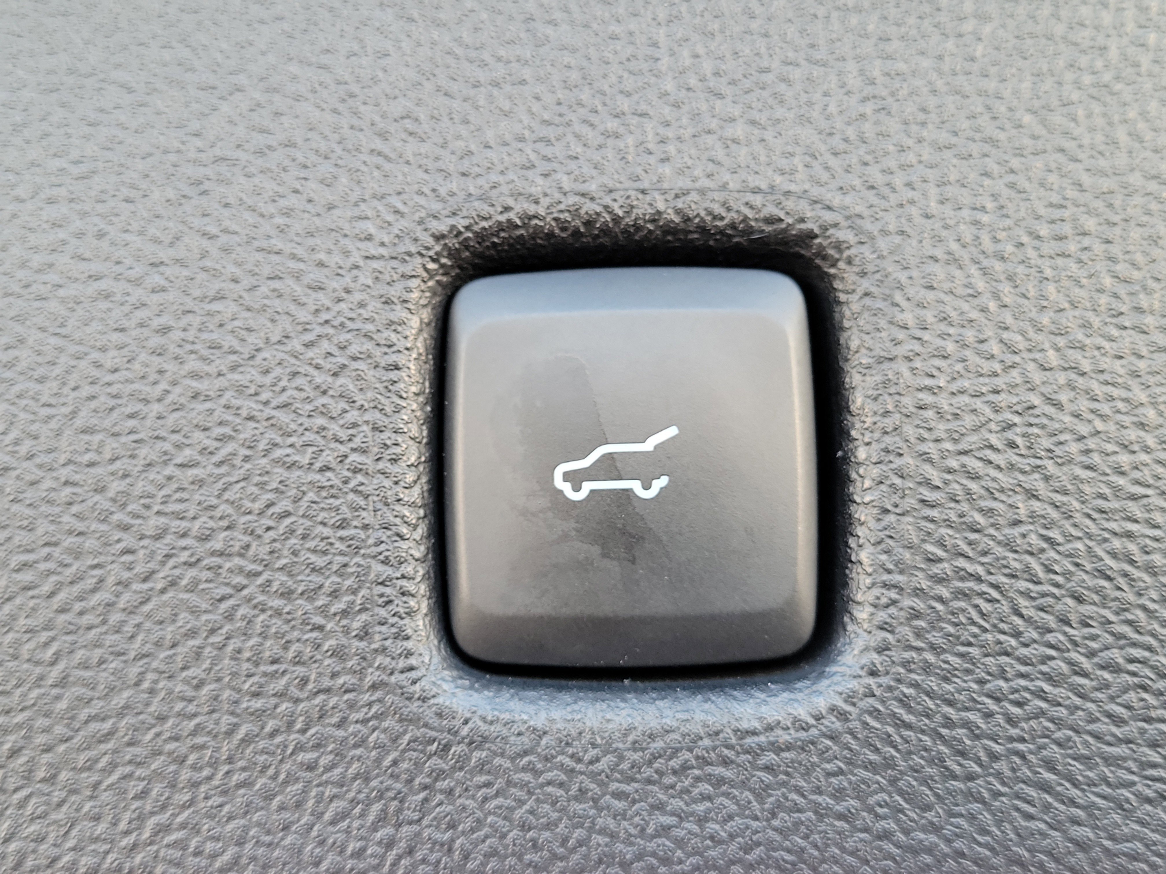 Certified 2022 Ford Escape SEL w/ Technology Package image 8