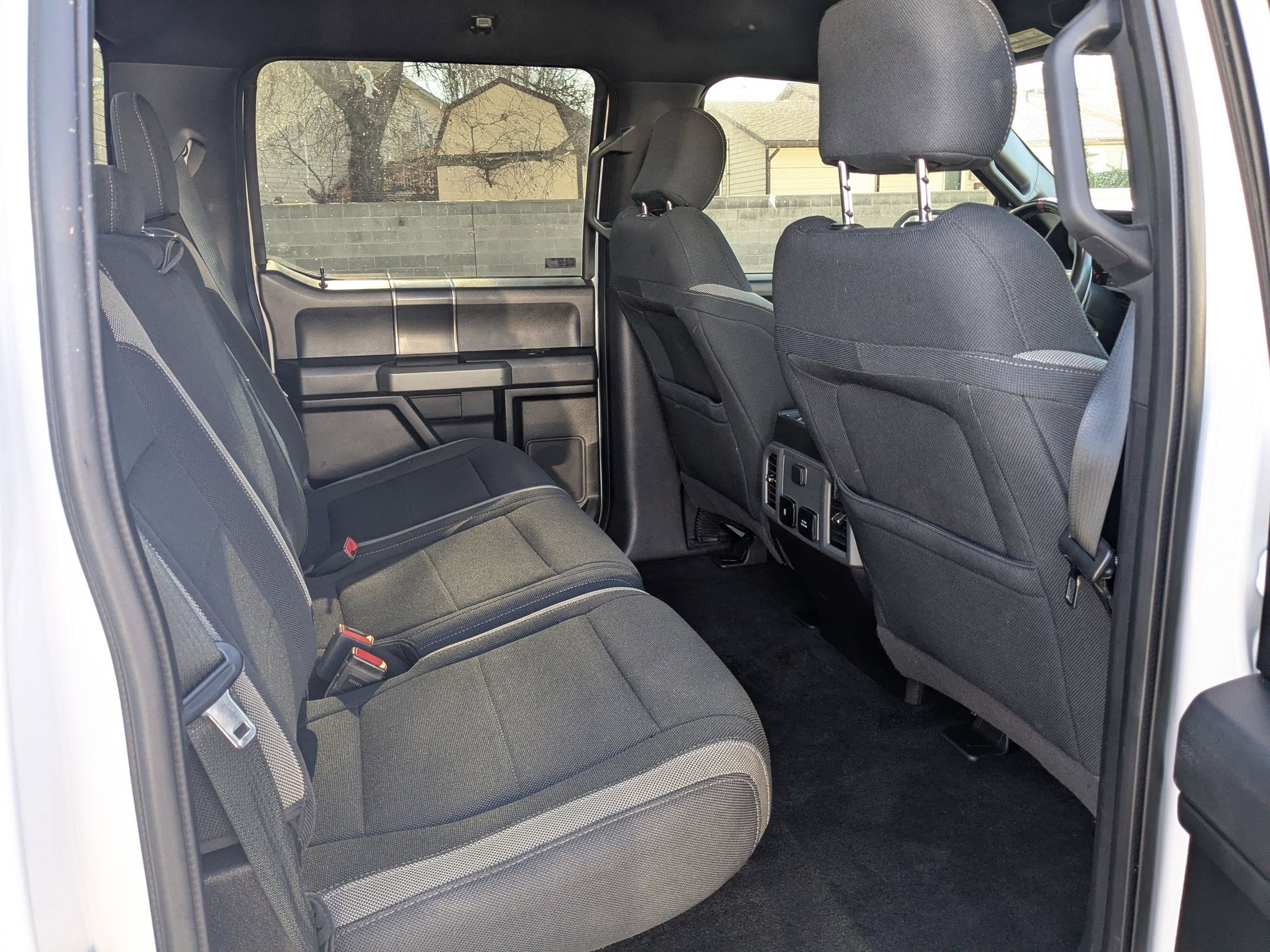 Used 2018 Ford F150 Raptor image 30