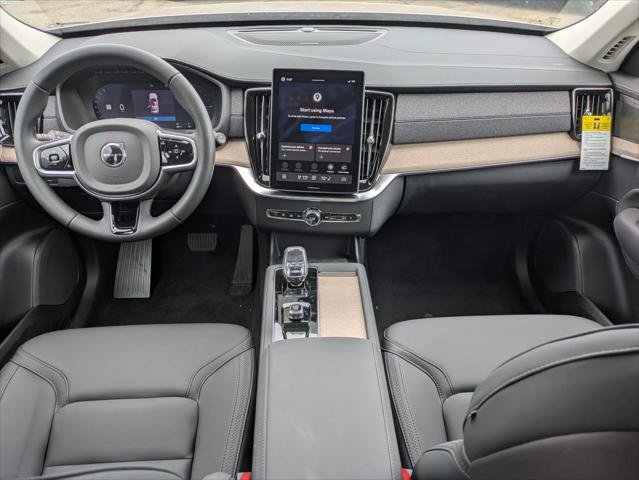 New 2026 Volvo XC90 T8 Plus w/ Protection Package AWD/4WD image 11