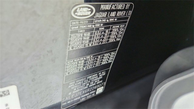 Used 2024 Land Rover Defender 110 S image 62