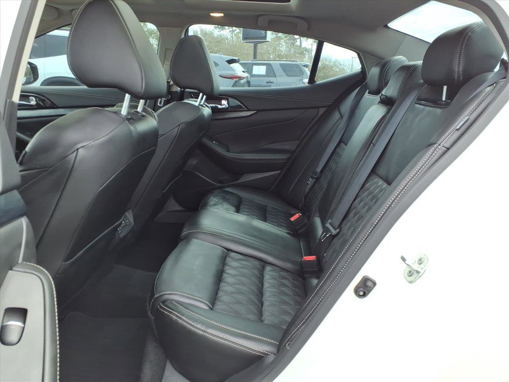 Used 2023 Nissan Maxima Platinum w/ Sport Mat Group image 6