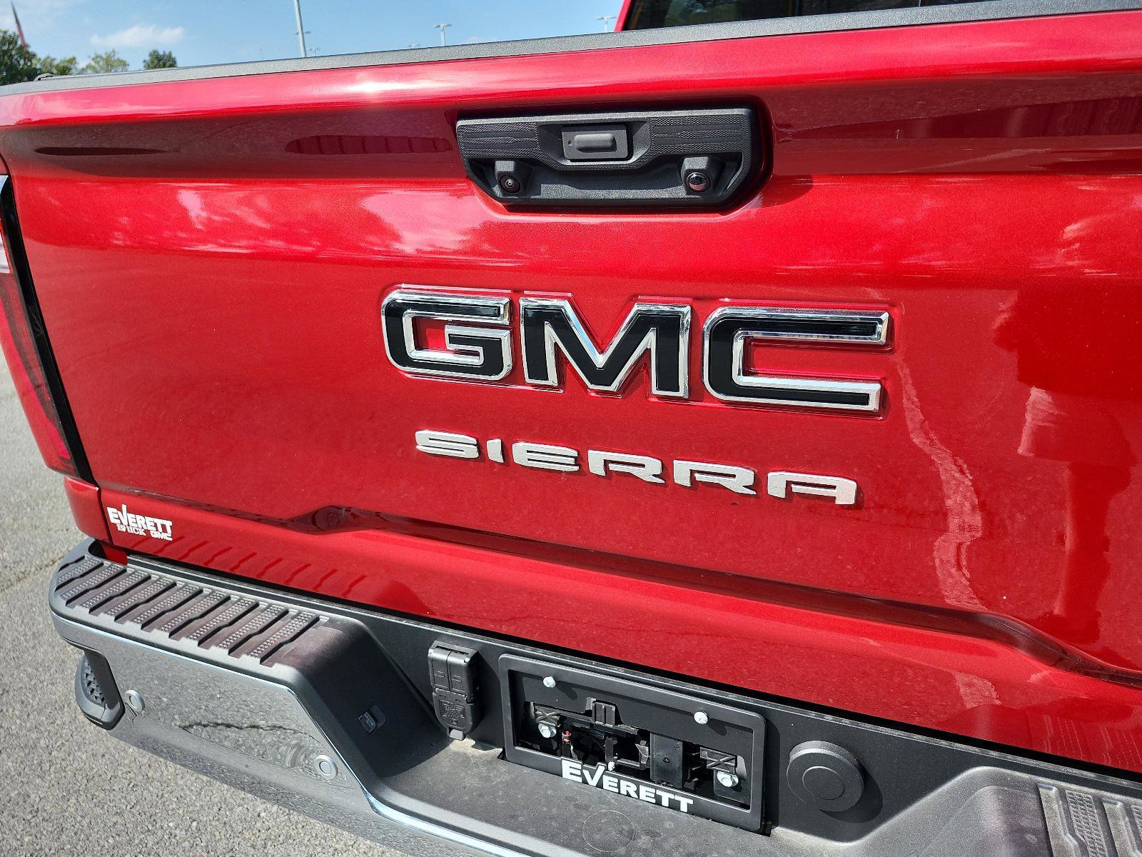 New 2026 GMC Sierra 2500 SLT w/ SLT Premium Package AWD/4WD image 5