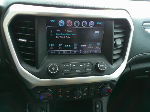 Used 2017 GMC Acadia SLT image 11