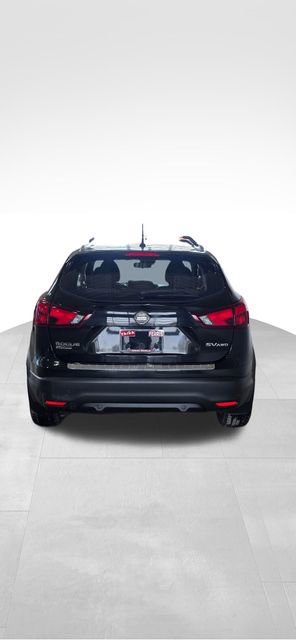 Used 2019 Nissan Rogue Sport SV w/ Technology Package image 4