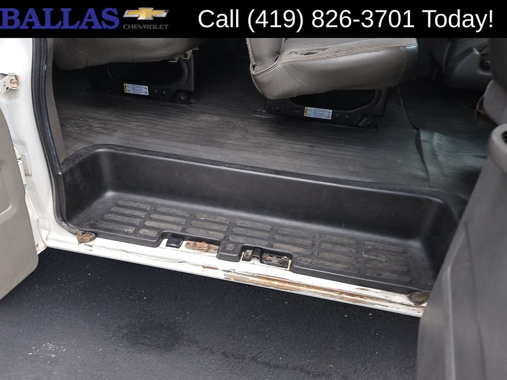 Certified 2019 Chevrolet Express 2500 LS w/ Driver Convenience Package RWD image 27