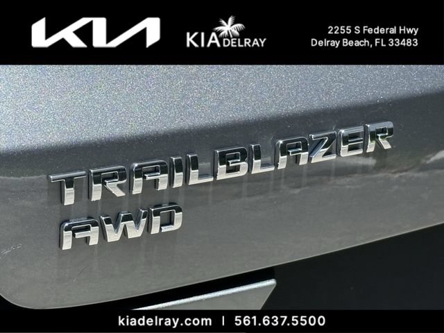 Used 2022 Chevrolet TrailBlazer ACTIV w/ Sun and Liftgate Package AWD/4WD image 10