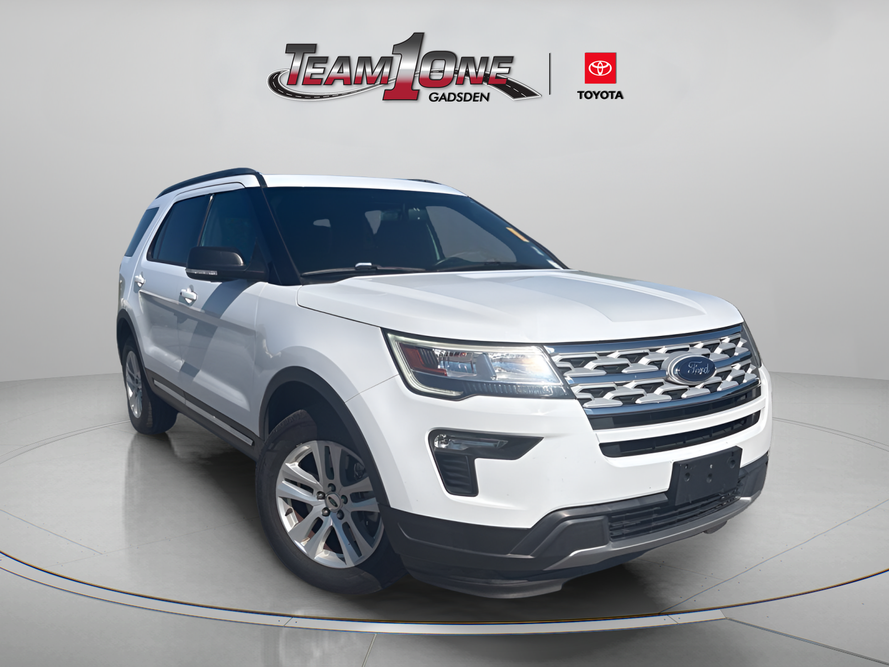 Used 2019 Ford Explorer XLT w/ Equipment Group 201A AWD/4WD image 1
