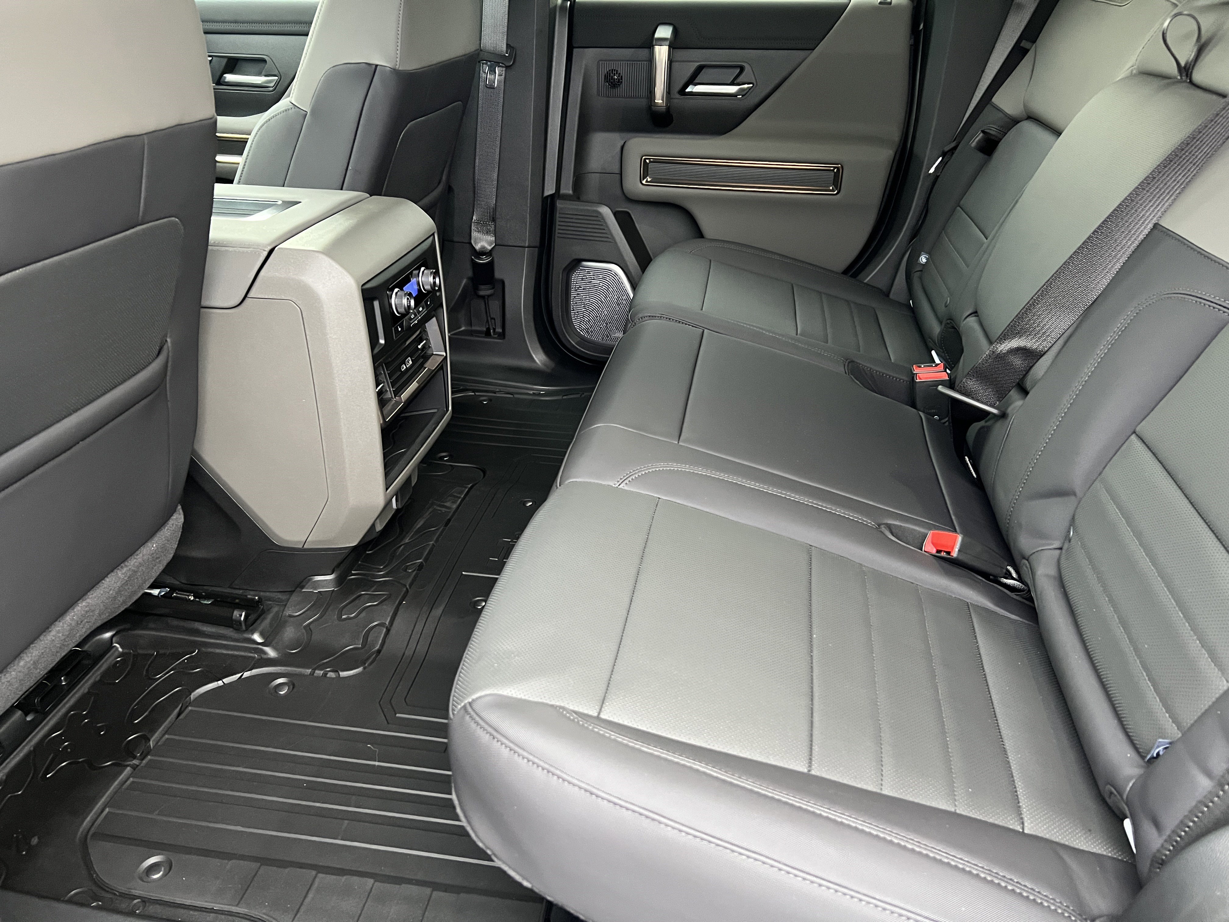 New 2025 GMC Hummer EV 3X AWD/4WD image 16