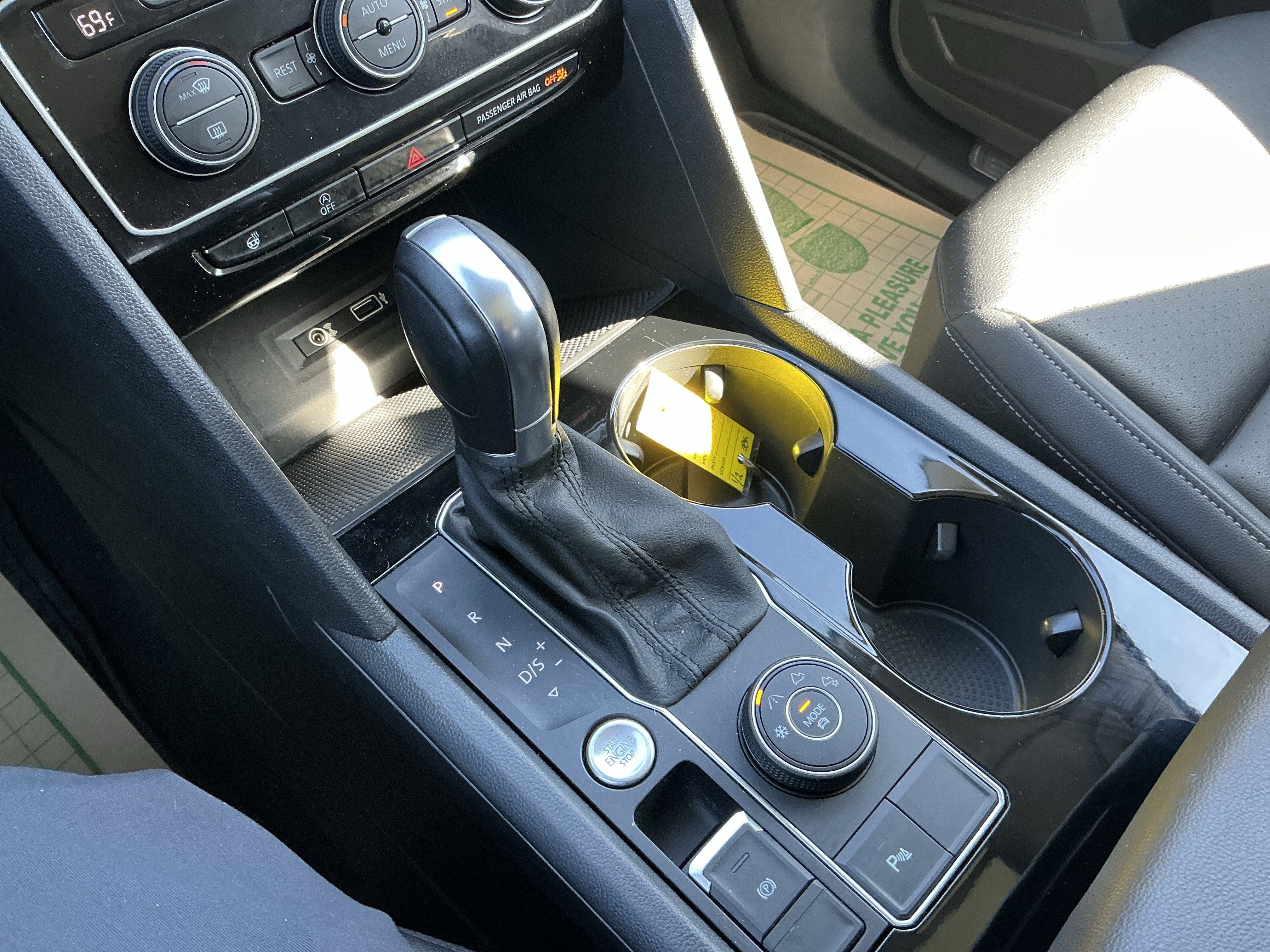 Used 2019 Volkswagen Atlas SEL AWD/4WD image 25
