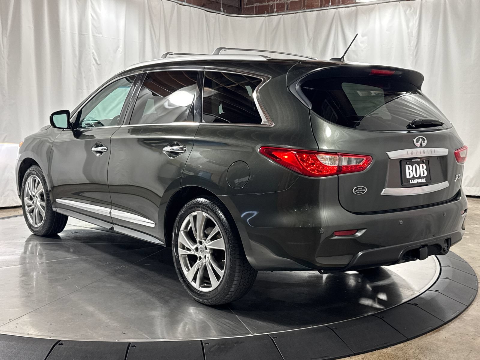 Used 2013 INFINITI JX35 AWD w/ Premium Pkg image 11