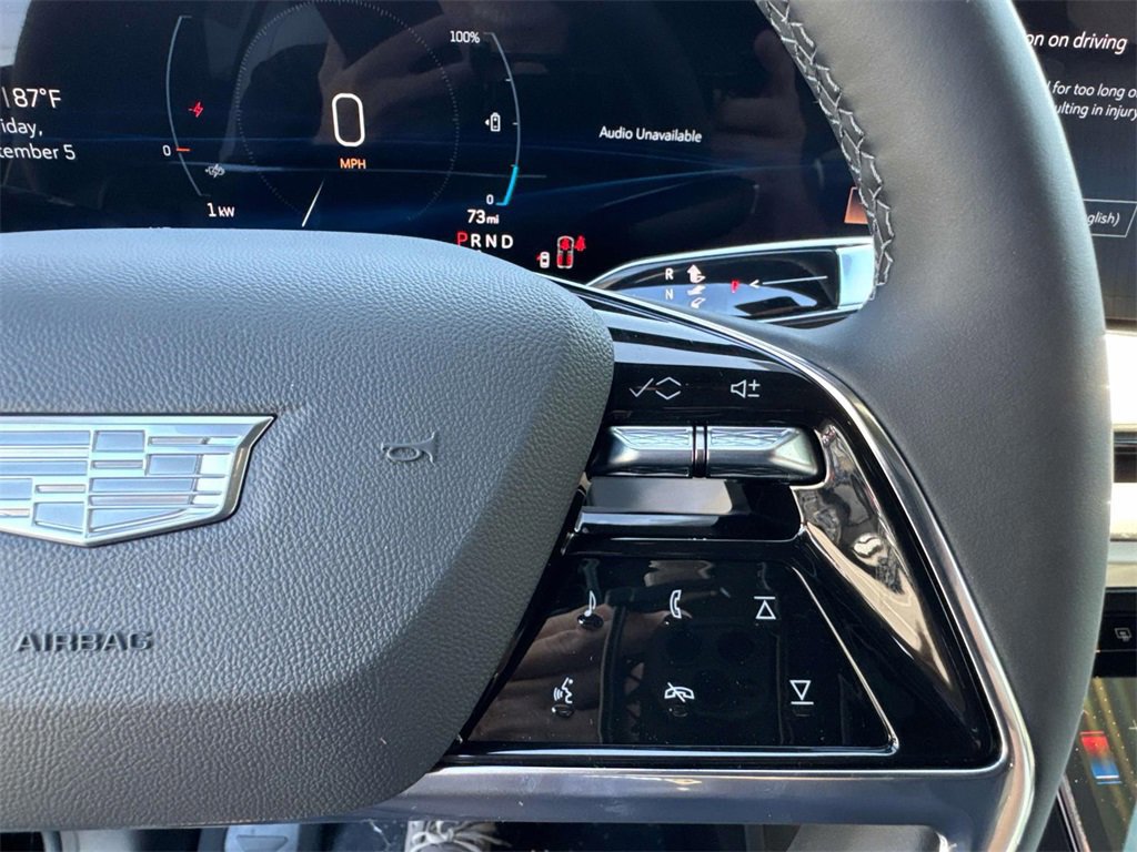 New 2026 Cadillac Vistiq Sport image 16