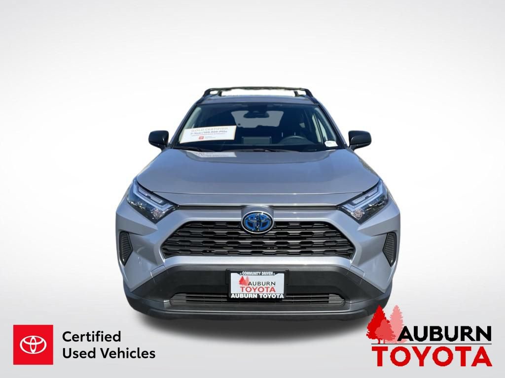 Certified 2024 Toyota RAV4 LE AWD/4WD image 3