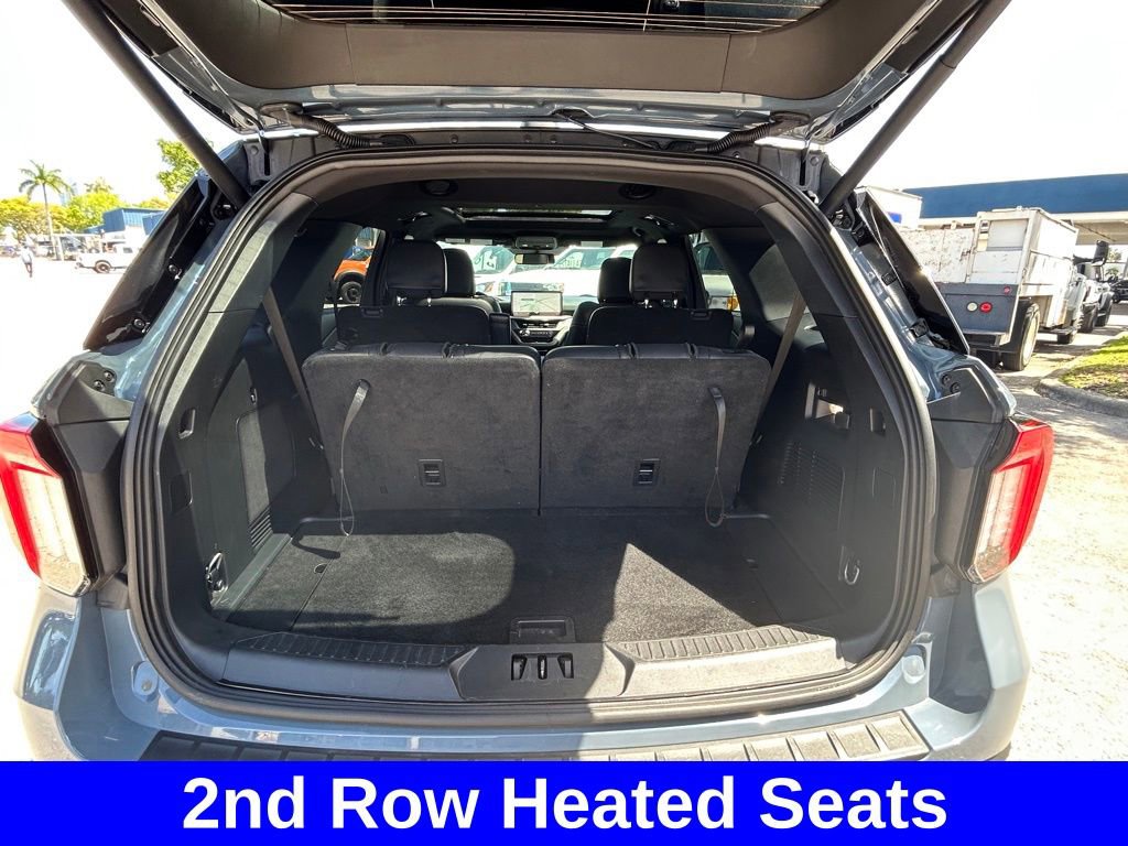 Used 2025 Ford Explorer ST-Line w/ Premium Package image 34