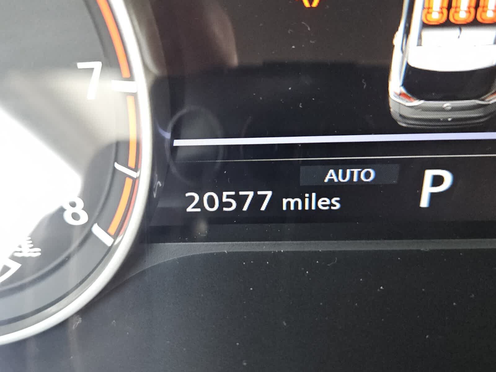 Used 2023 Nissan Rogue SV AWD/4WD image 15