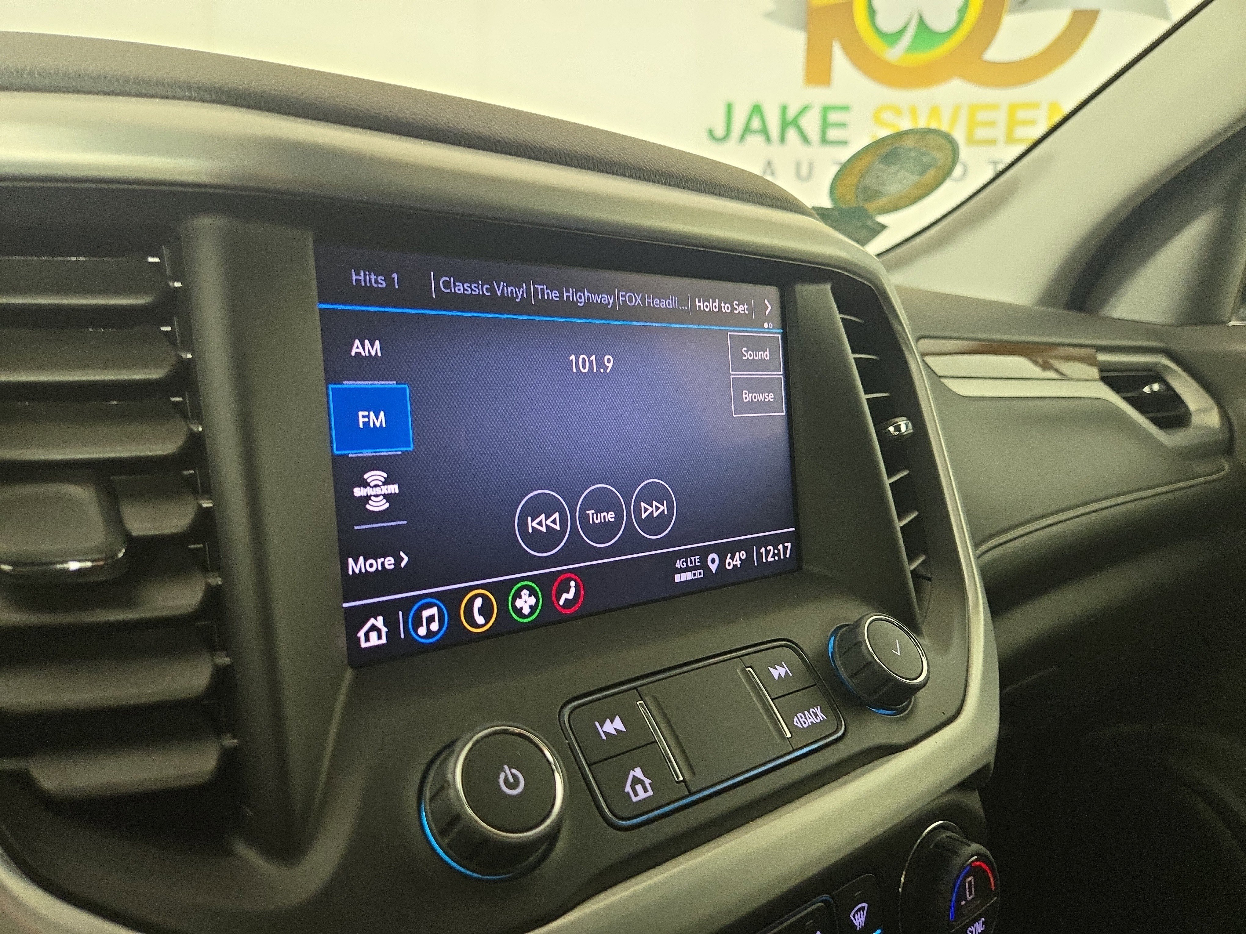 Certified 2023 GMC Acadia SLE w/ Elevation Edition image 20