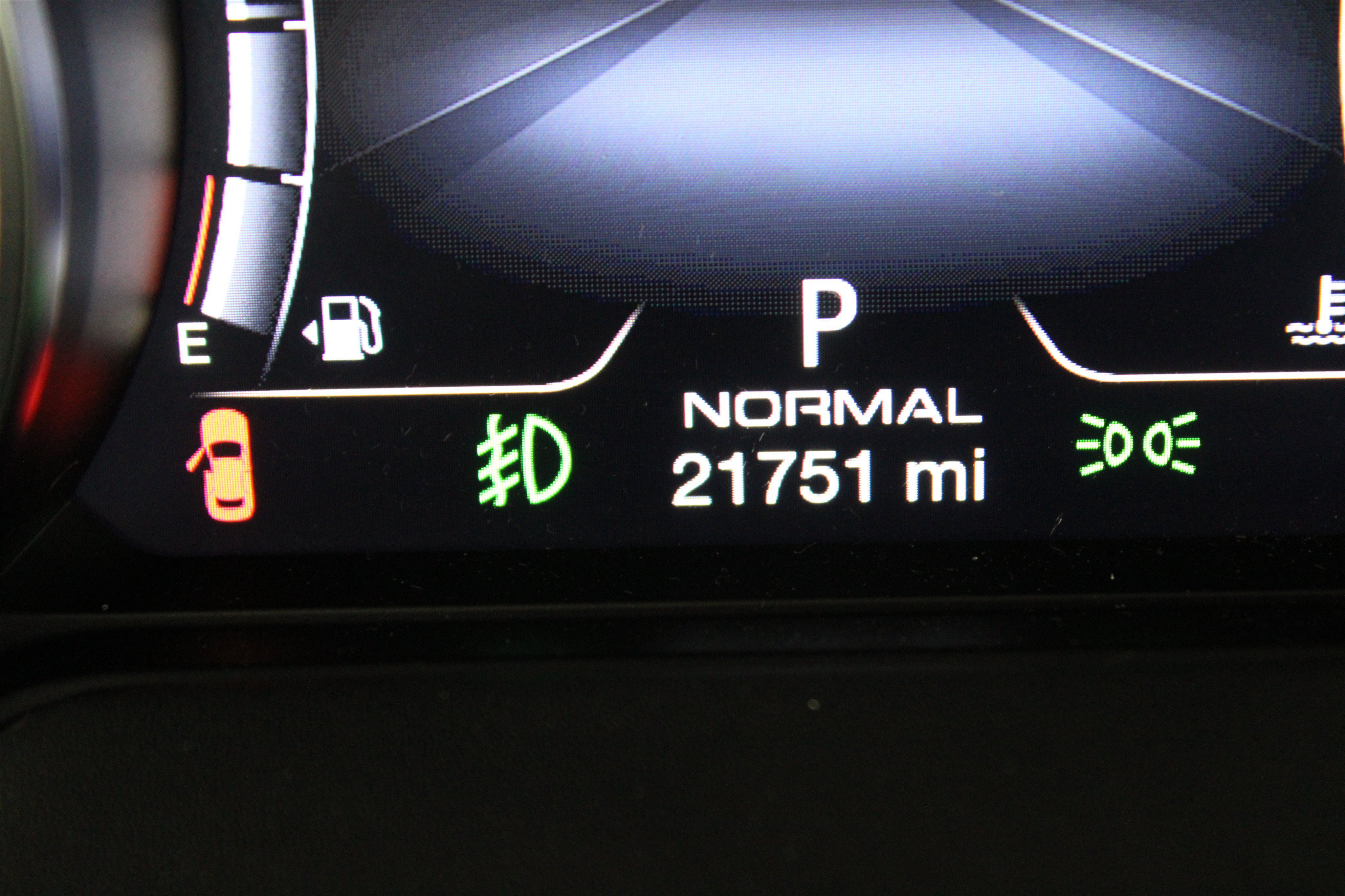 Used 2023 Maserati Levante Modena AWD/4WD image 12