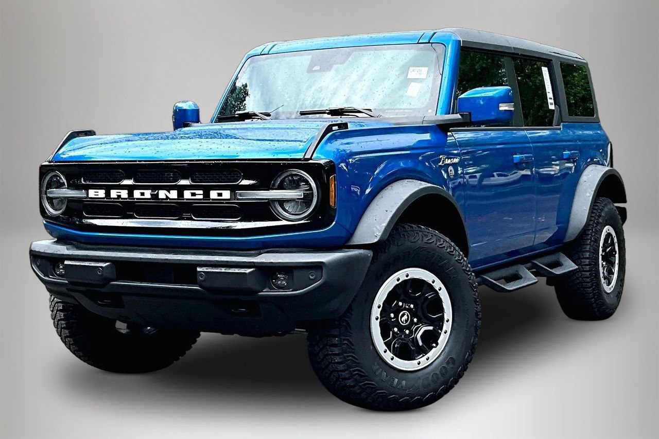 Used 2024 Ford Bronco Outer Banks w/ Sasquatch Package AWD/4WD image 1