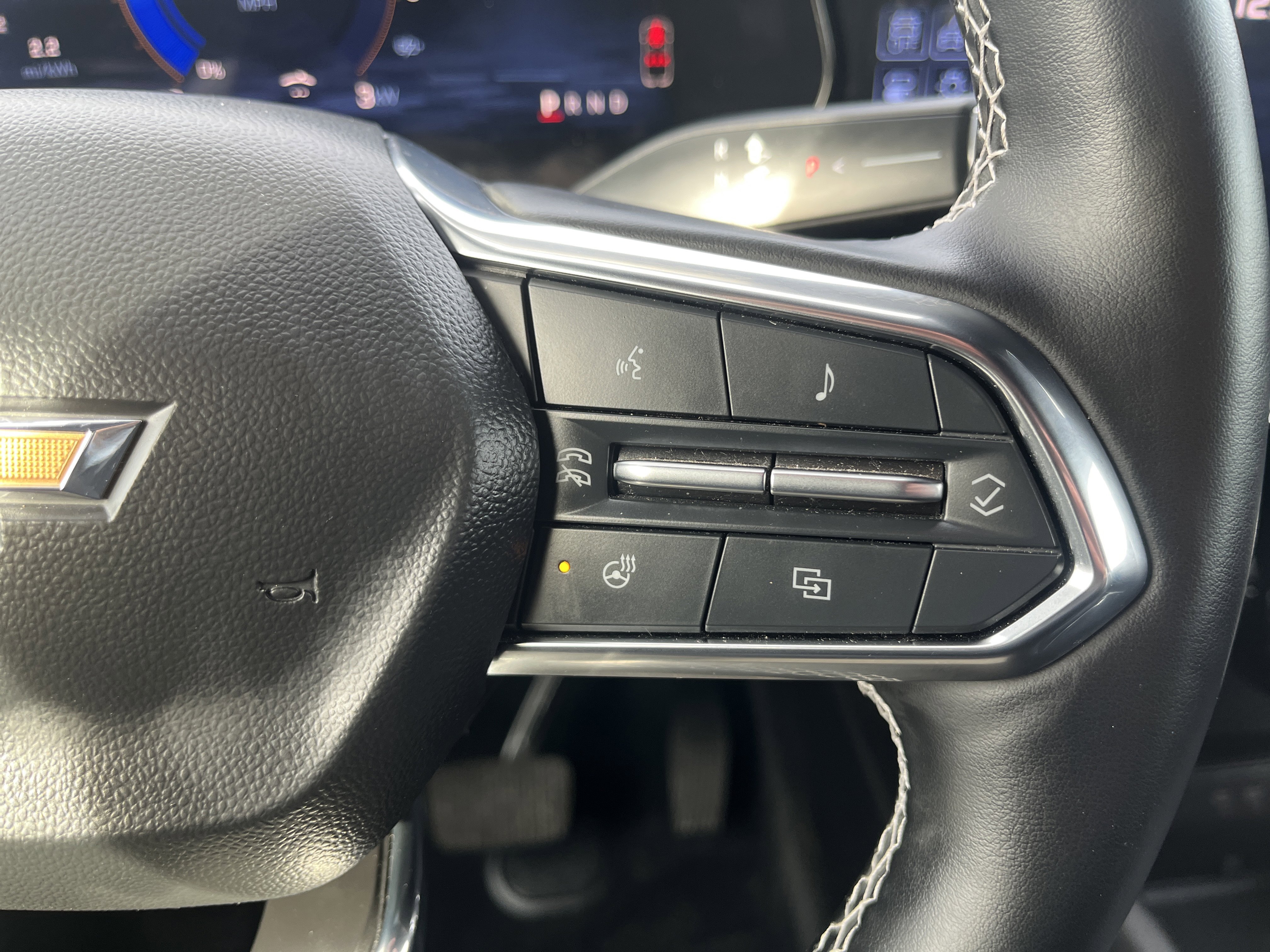 Used 2024 Chevrolet Blazer EV LT image 22